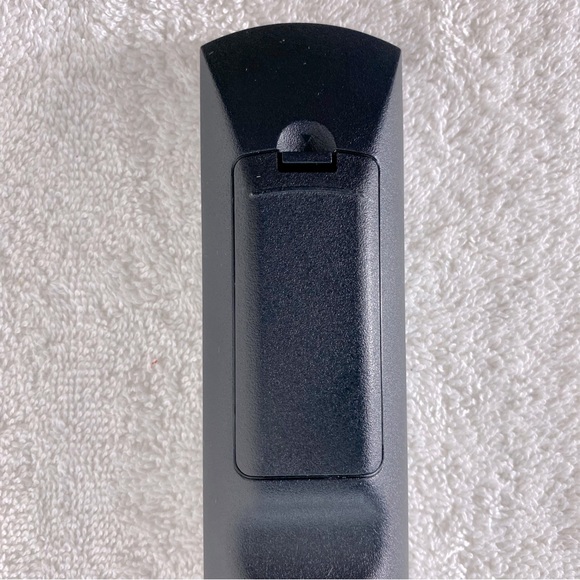 5/$35 Sony RM-Y915 TV Remote Control - Picture 12 of 15